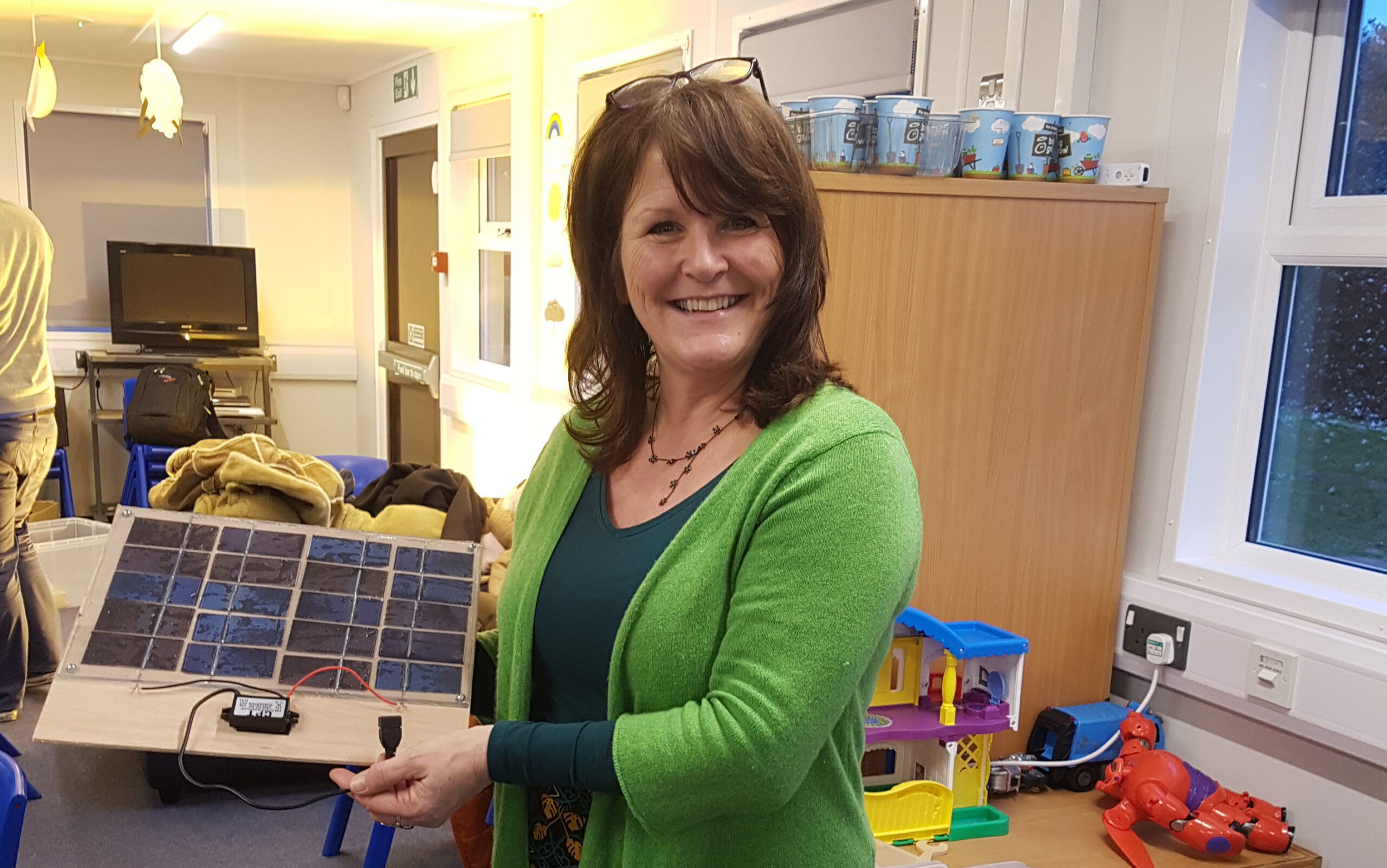 DIY solar workshop at Sandown School